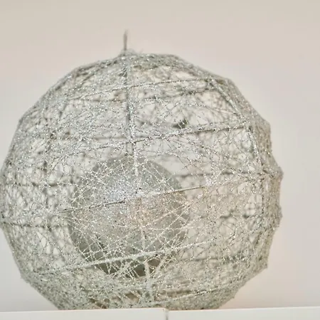 Πανσιόν House Mariposa 3*