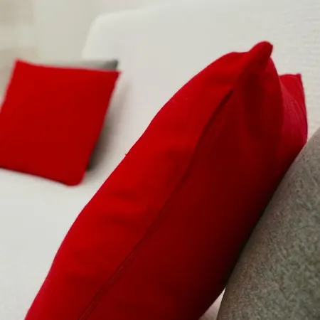 House Mariposa 3*