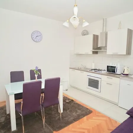House Mariposa Trogir